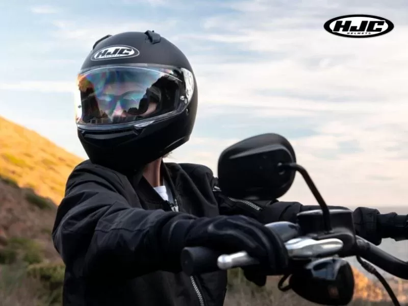 Mũ bảo hiểm C10